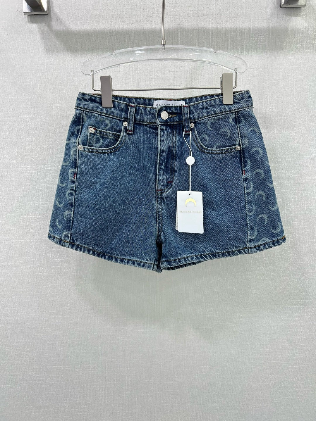 High-end fashionable denim shorts