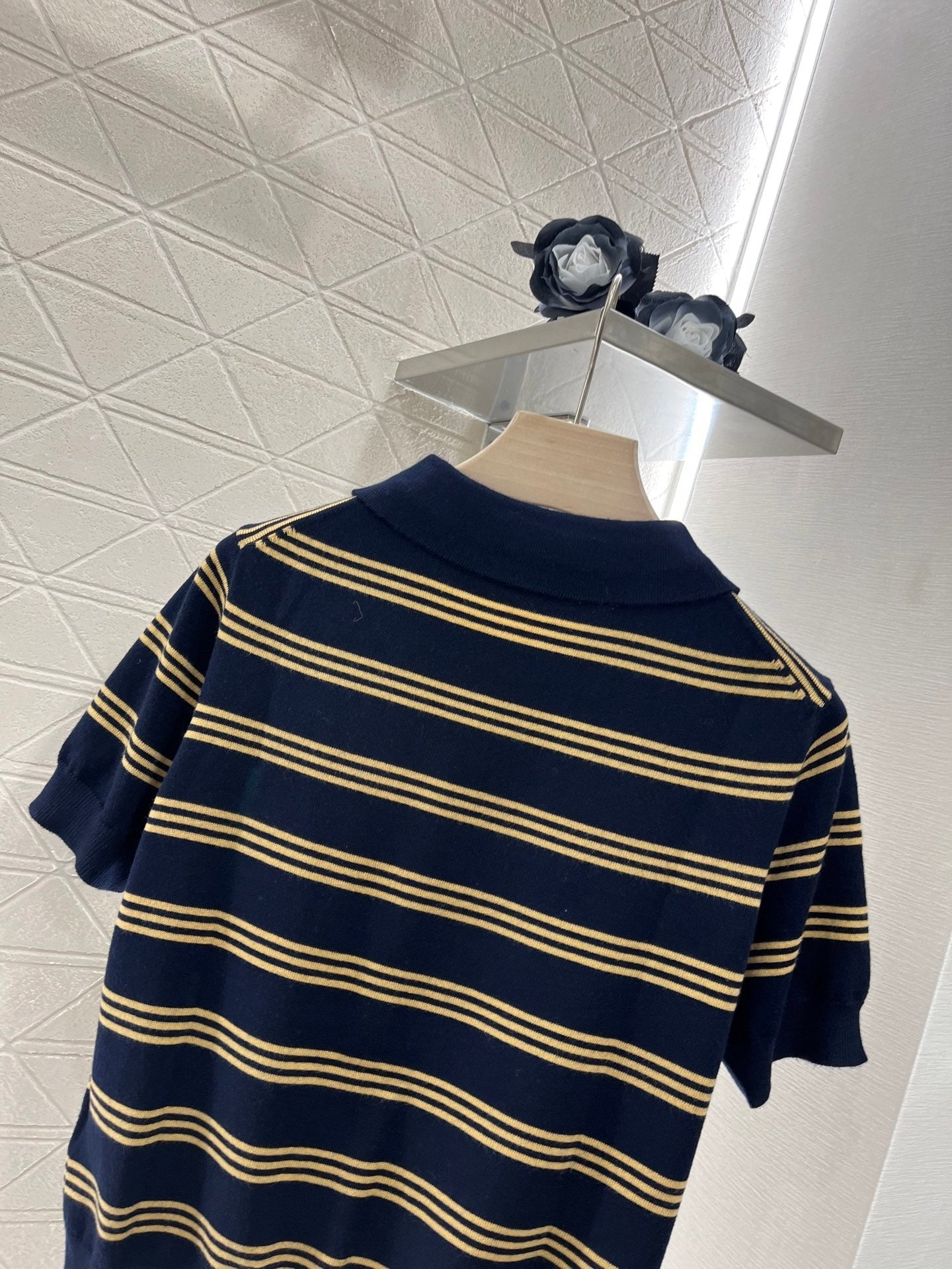 Temperament lapel striped knitted T-shirt