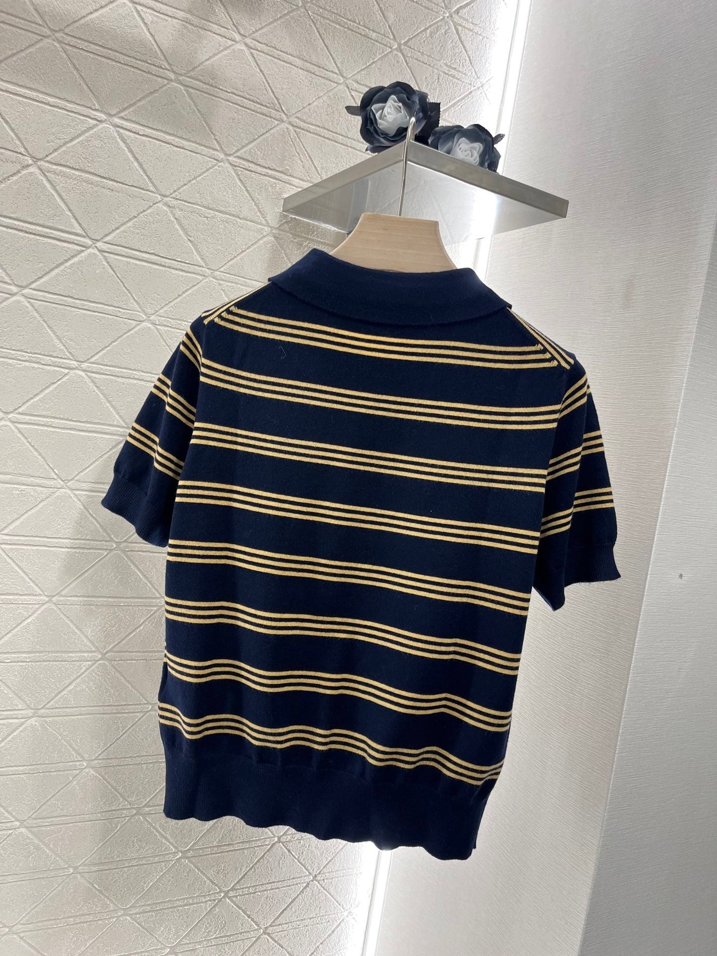 Temperament lapel striped knitted T-shirt