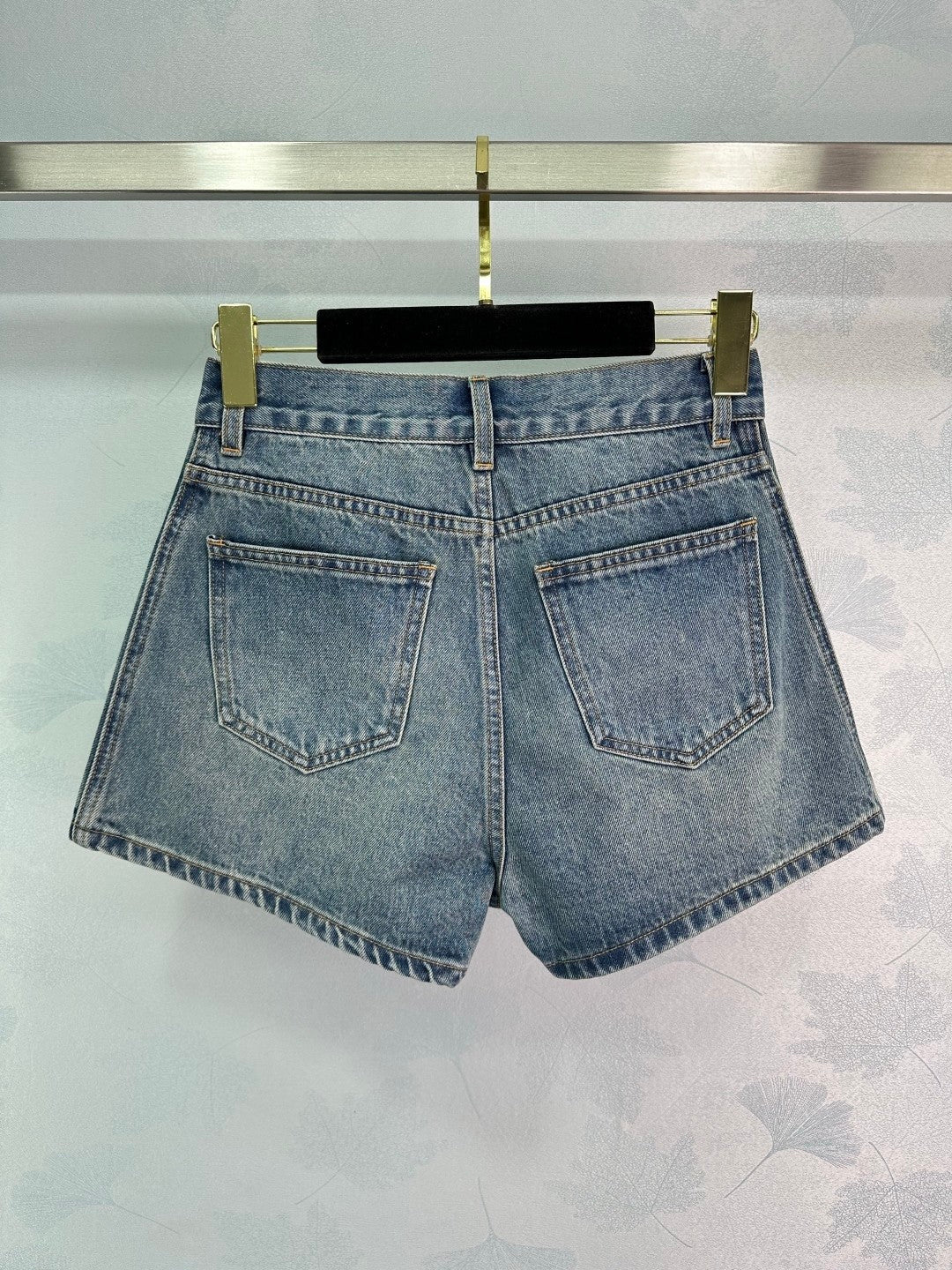 25-year new double pocket denim shorts