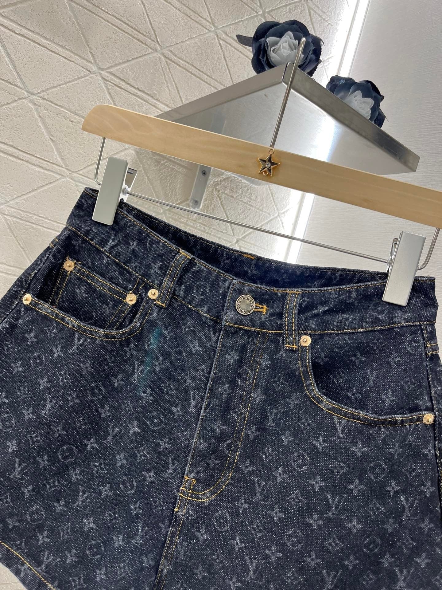 25 years new jacquard denim shorts