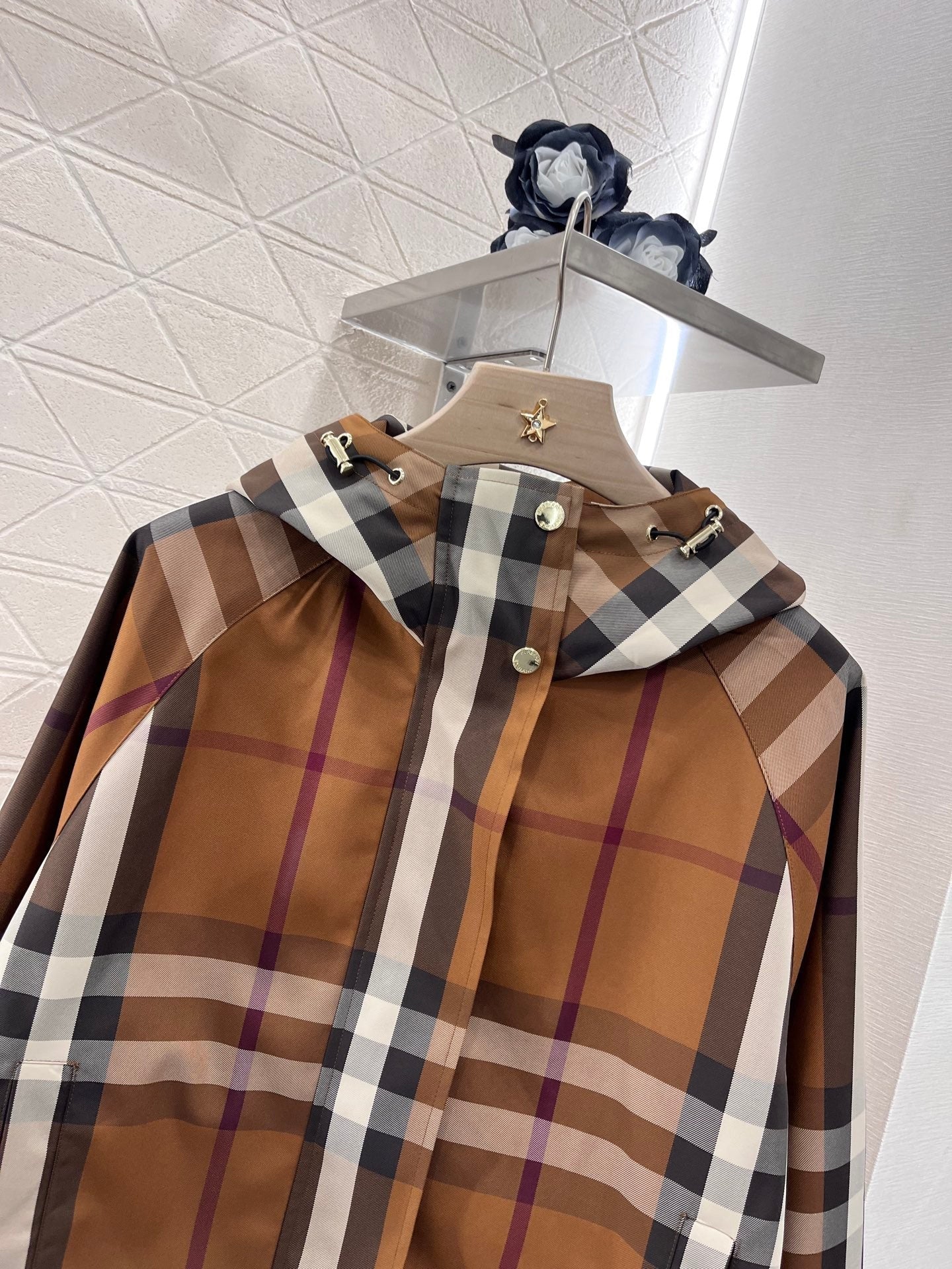 25ss new classic fashion hooded plaid jacket