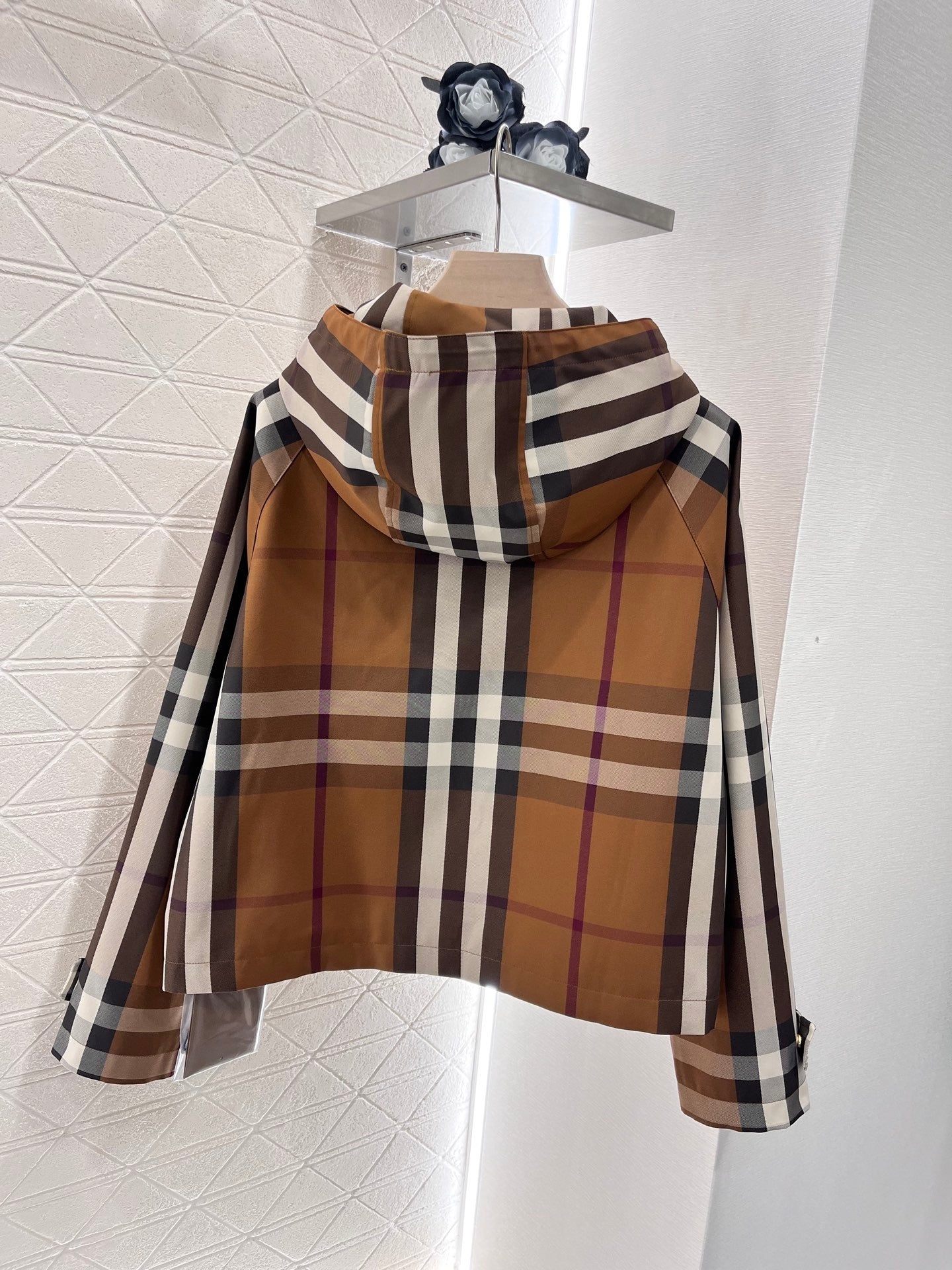 25ss new classic fashion hooded plaid jacket